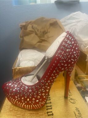 Lady Couture Red Chula Silver Studded Suede Pump 6 Inch Heels Shoes Size 6.5 New